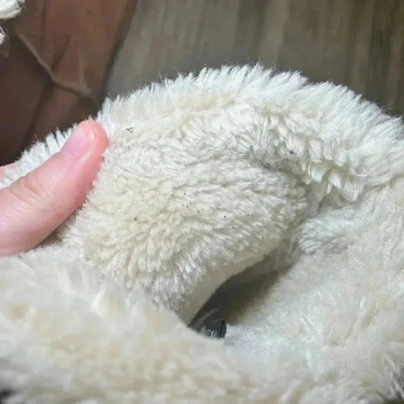 Womens Alpine Design Mia Button Faux Fur Lined Boots - 8 - Picture 9 of 9